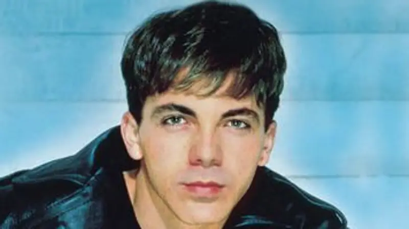 CRISTIAN CASTRO-CAMBIO DE LOOK